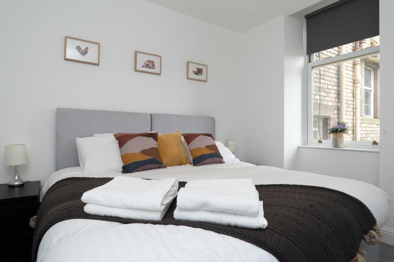 Greenstar Apartments - 2 Minute Walk Away Into City Centre - 6 Individual Flats - Next To Abertay University - 1 Bed 2 Bed & 3 Bedroom Flats - Fully Equipped - Short - Mid - Long Stays Welcome Данди Экстерьер фото