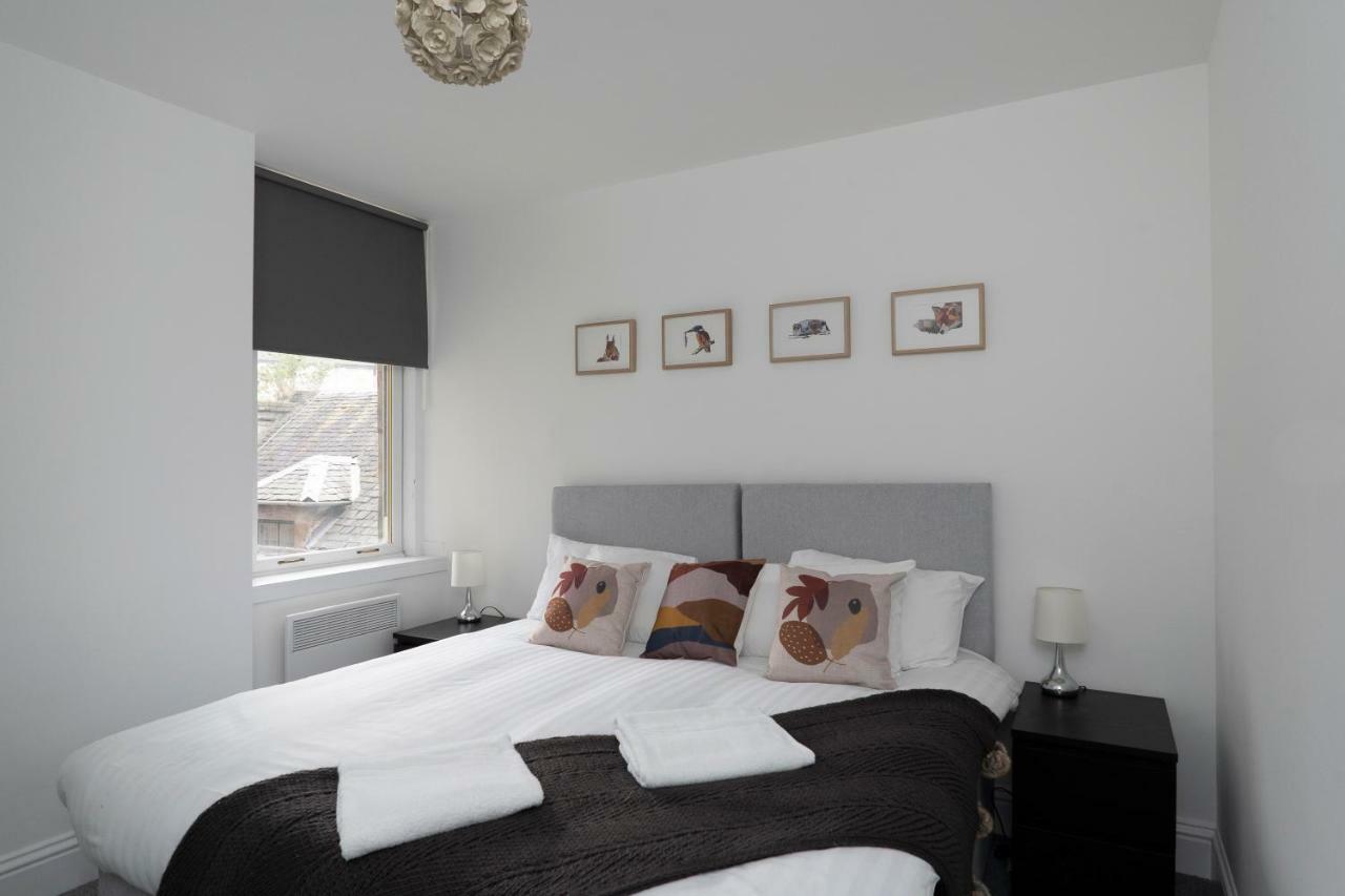 Greenstar Apartments - 2 Minute Walk Away Into City Centre - 6 Individual Flats - Next To Abertay University - 1 Bed 2 Bed & 3 Bedroom Flats - Fully Equipped - Short - Mid - Long Stays Welcome Данди Экстерьер фото