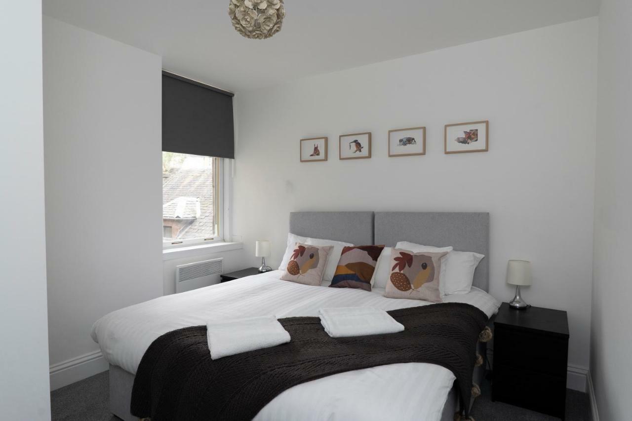 Greenstar Apartments - 2 Minute Walk Away Into City Centre - 6 Individual Flats - Next To Abertay University - 1 Bed 2 Bed & 3 Bedroom Flats - Fully Equipped - Short - Mid - Long Stays Welcome Данди Экстерьер фото